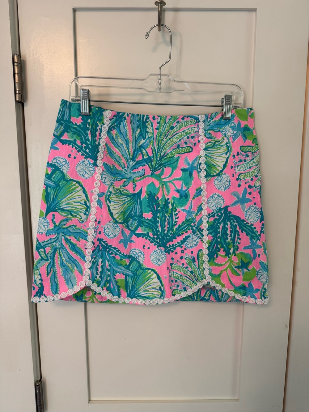 Lilly Pulitzer Pink Tropical Print Skort with Green & Blue Pattern